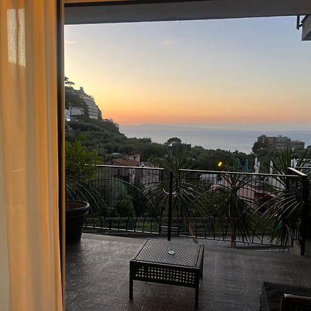 Appartamento La Conca dei Sogni Sorrento Esterno foto